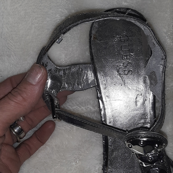 Cute Guess by Marciano sandals (See Description) - Picture 2 of 10